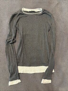 Zara Long Sleeve Contrast Hem Knit Top in Dark Gray and Light Gray